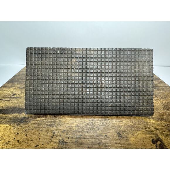 Cast Iron Grill Press for Steak, Burgers, Sandwiches, and Paninis - Picture 5 of 8